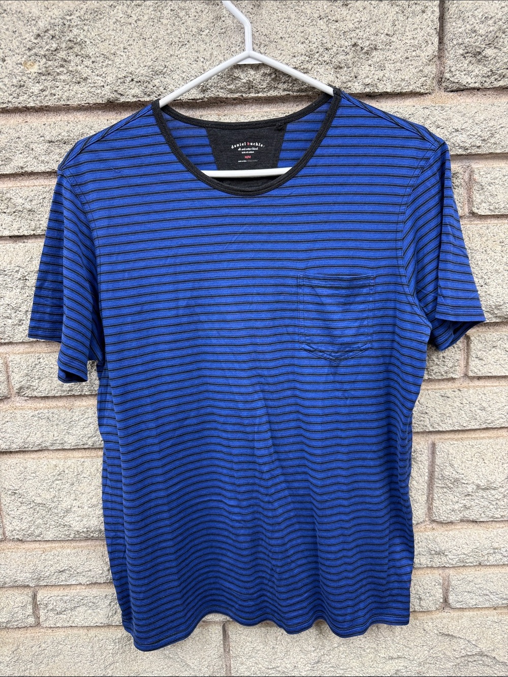 Daniel Buchler Men’s Medium Blue Black Striped Silk Cotton Blend Pocket T-Shirt